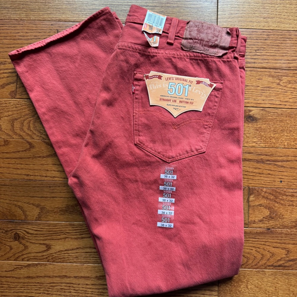 NWT Levis 501 Original Fit Jeans Mens 38x32 Red Straight Leg Button Fly Denim